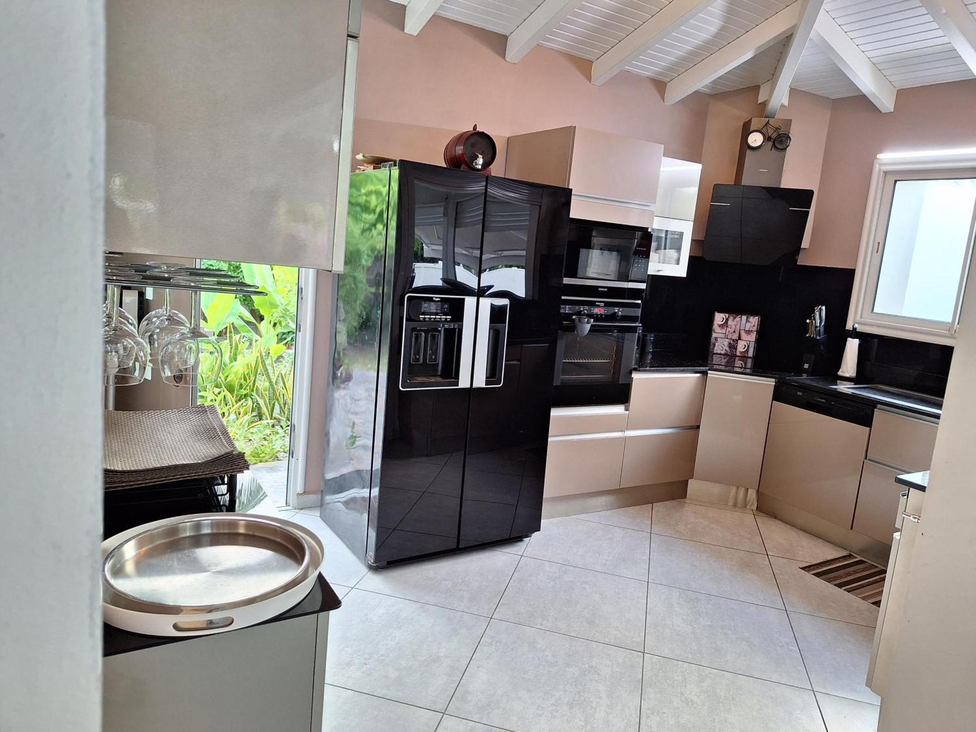 Villa Almeida A 500M De La Plage Courcelles 外观 照片